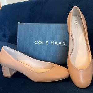 Cole Haan Lesli Pump, Nude leather, Size 8.5